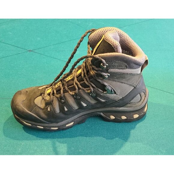 Salomon Quest 4D 2 GTX Waterproof Hiking Boots. Size 8 (US) / 41 (EUR) - Picture 6 of 7
